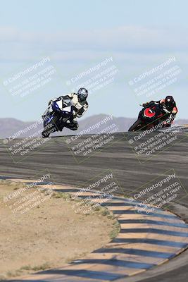 media/Nov-16-2025-Race Pace (Sun) [[8c5fa54630]]/Verified Riders/1-Turns 9 and 10 (925am)/